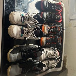 Boys air Jordan shoes size 13, 1, 2